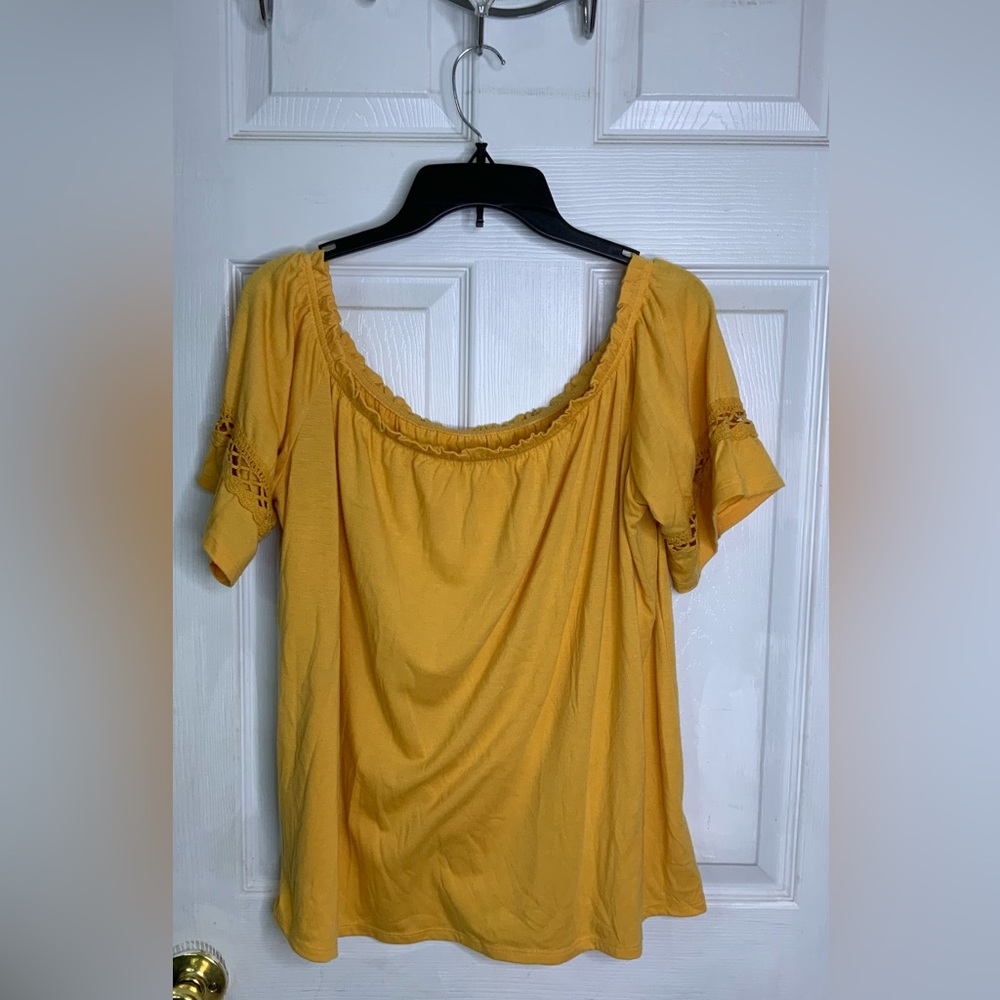 A New Day Gold Smocked Short Sleeve Blouse